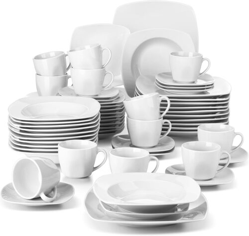 SERVICE DE TABLE DE 12 A 24 PERSONNES 15€ SERVICE DE TABLE DE 12 A 24 PERSONNES